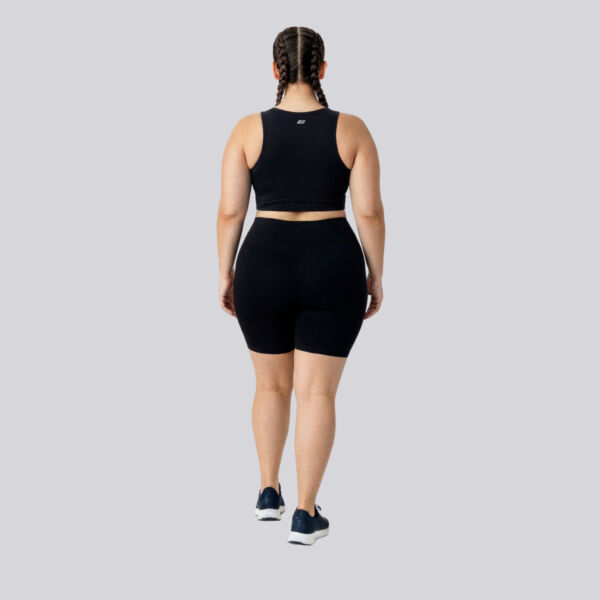 Bermuda plus size preta