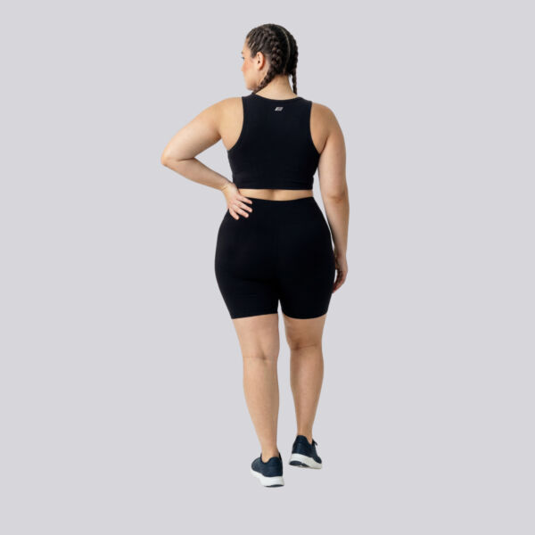 Bermuda plus size preta
