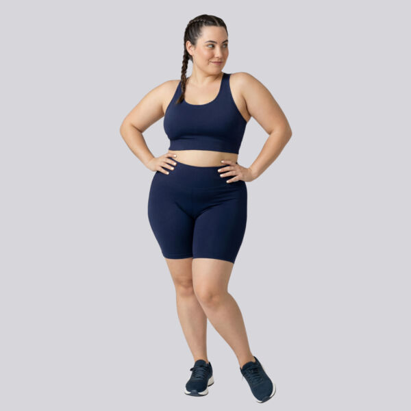 Bermuda plus size marinho
